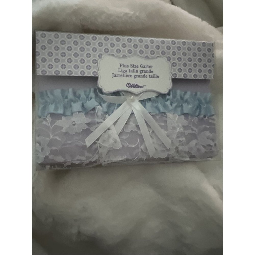 Wilton Plus Size Garter